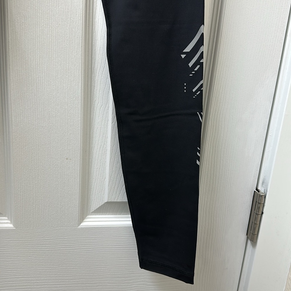 NWOT Ivivva Rhythmic Tights *Black Reflective - Picture 4 of 16